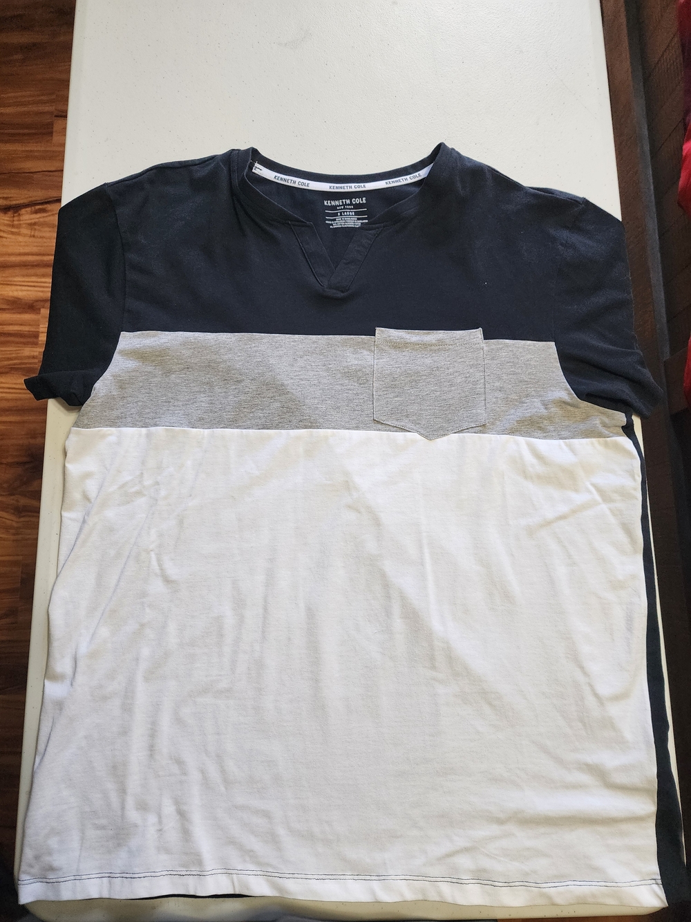 Kenneth Cole Black, Gray & White Colorblock Short Sleeve Tee
